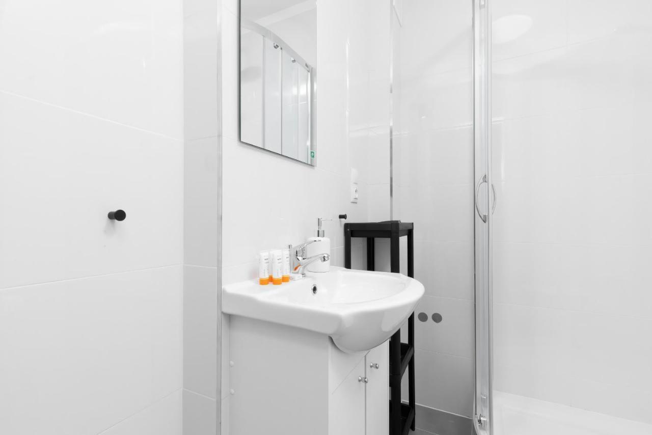 Apartments Panska Warsaw By Renters Exterior photo